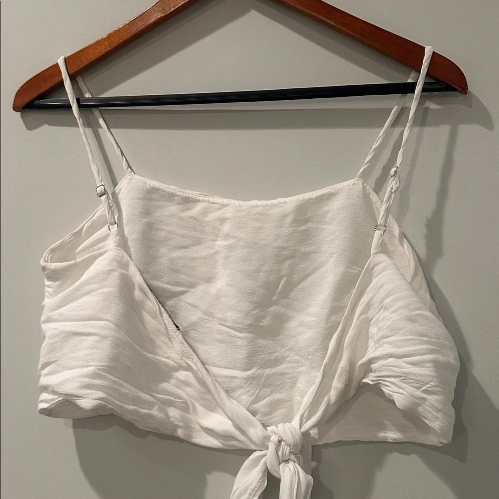 Brandy Melville white tyed top - Picture 4 of 7